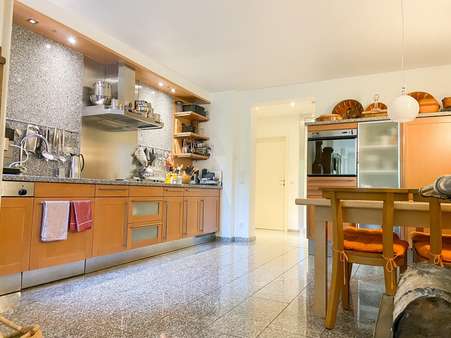 Küche - Erdgeschosswohnung in 41464 Neuss mit 162m² kaufen