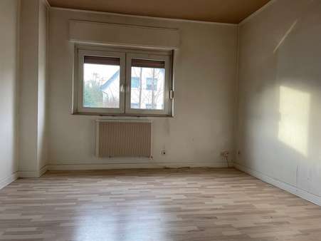 Zimmer - Einfamilienhaus in 40472 Düsseldorf mit 93m² kaufen