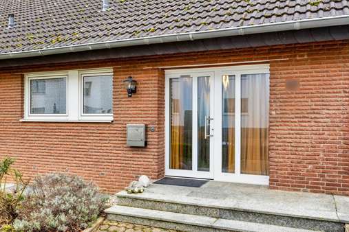 Eingangstür - Einfamilienhaus in 53881 Euskirchen mit 147m² kaufen