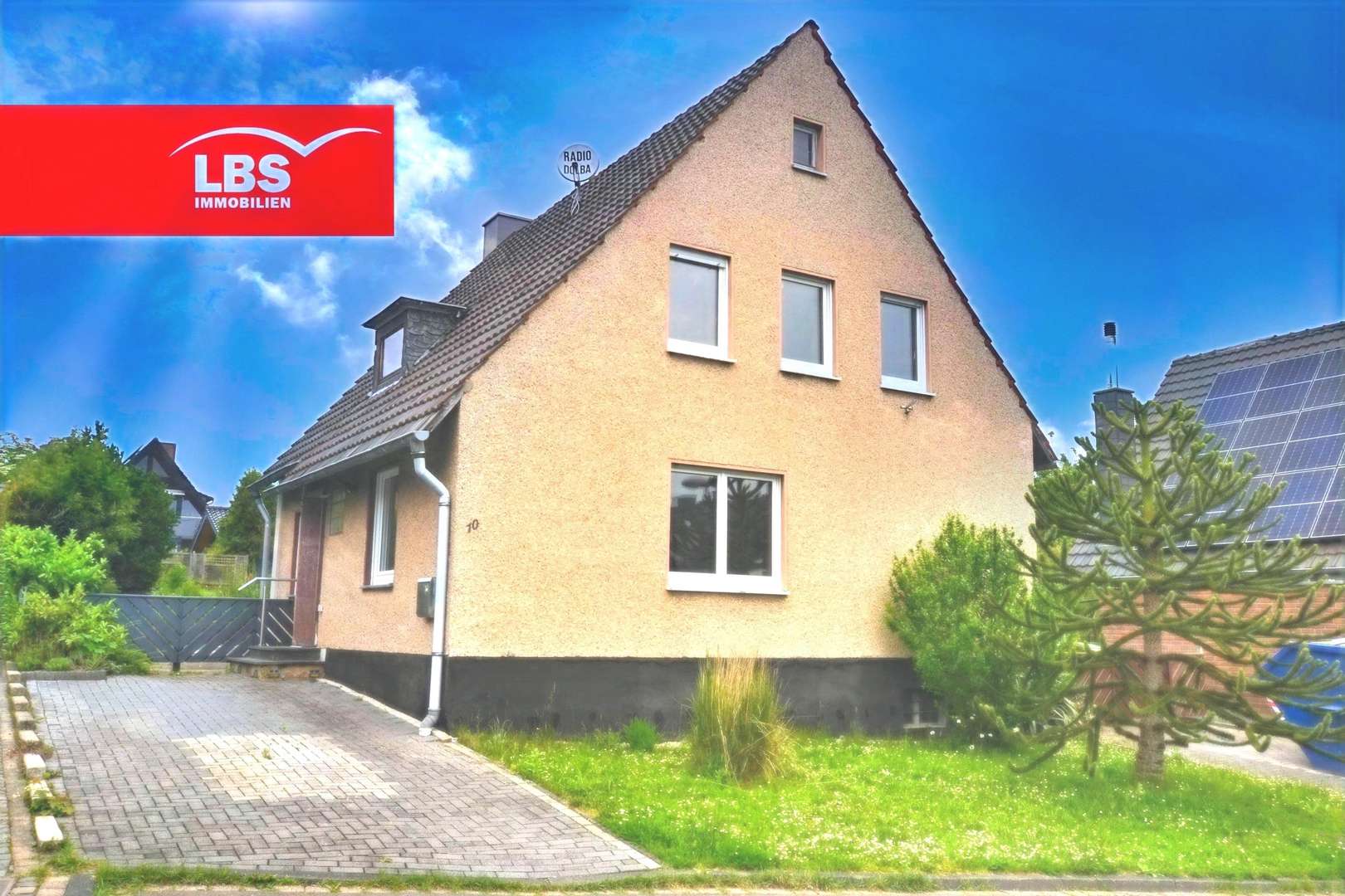Ein erster Blick auf die Immobilie - Einfamilienhaus in 53343 Wachtberg mit 110m² kaufen