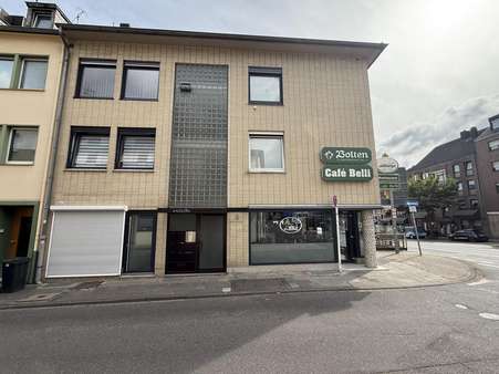 Außenansicht Außenansicht - Etagenwohnung in 41061 Mönchengladbach mit 82m² kaufen