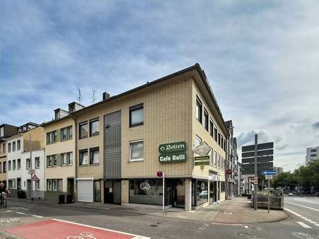Vorderansicht Vorderansicht - Etagenwohnung in 41061 Mönchengladbach mit 82m² kaufen