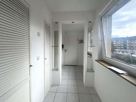 Flur Maisonette Flur Maisonette - Maisonette-Wohnung in 41061 Mönchengladbach mit 115m² kaufen