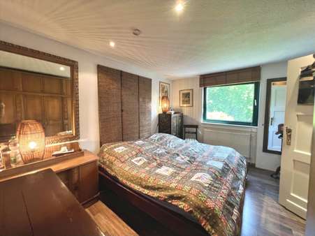 Schlafzimmer - Doppelhaushälfte in 41236 Mönchengladbach mit 109m² kaufen