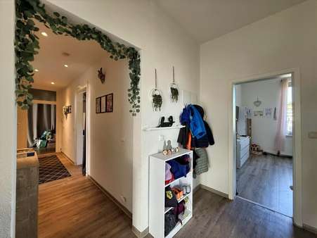 Flur - Etagenwohnung in 45891 Gelsenkirchen mit 112m² kaufen