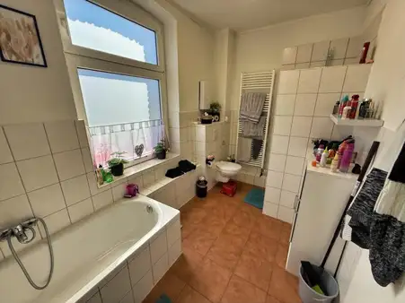 Erle lebt – Großzügige 4-Zimmer-ETW mit Balkon, Garage & Charme