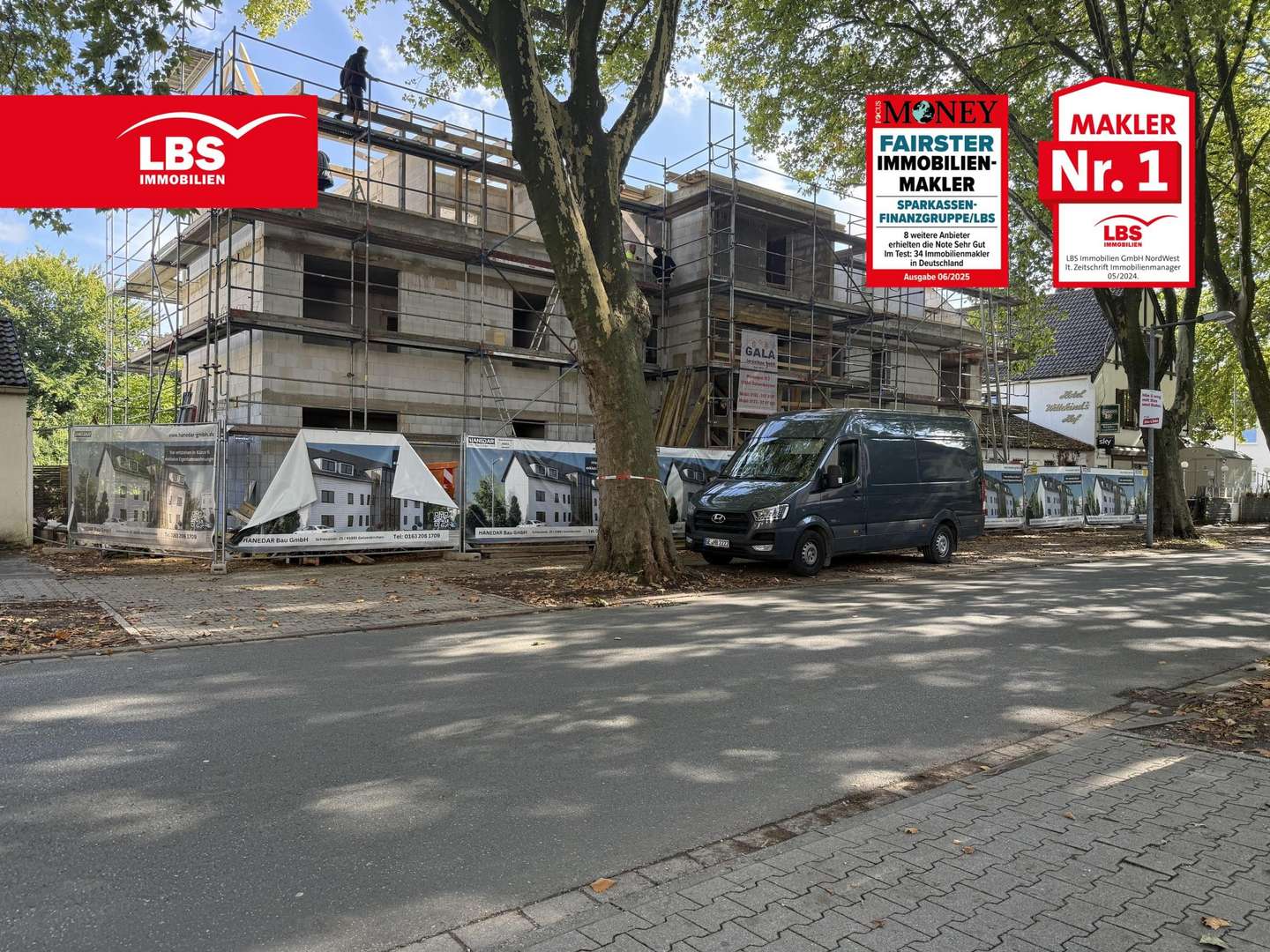 Front Ansicht - Dachgeschosswohnung in 45891 Gelsenkirchen mit 67m² kaufen