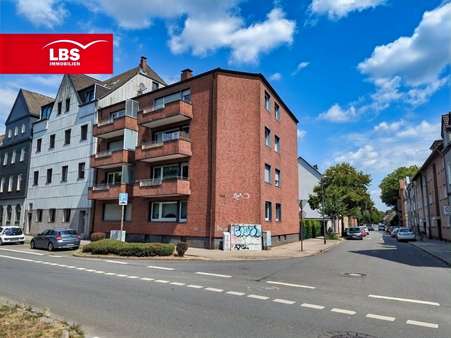 Hausansicht Hausansicht - Etagenwohnung in 44629 Herne mit 87m² als Kapitalanlage kaufen