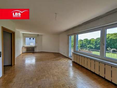 Wohnzimmer (3) Wohnzimmer (3) - Etagenwohnung in 44629 Herne mit 87m² als Kapitalanlage kaufen