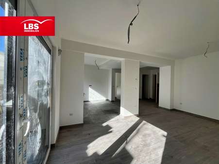 Wohnzimmer / Küche Souterrain - Souterrain-Wohnung in 45889 Gelsenkirchen mit 79m² kaufen