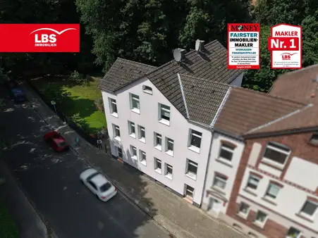 Wohnen und Vermieten: Gepflegtes Mehrfamilienhaus mit Garten & Anbau