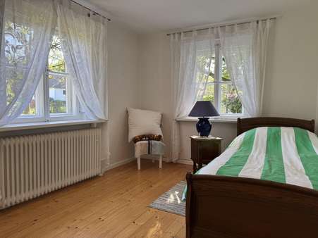 Schlafzimmer - Landwirtschaftlicher Betrieb in 52393 Hürtgenwald mit 152m² kaufen