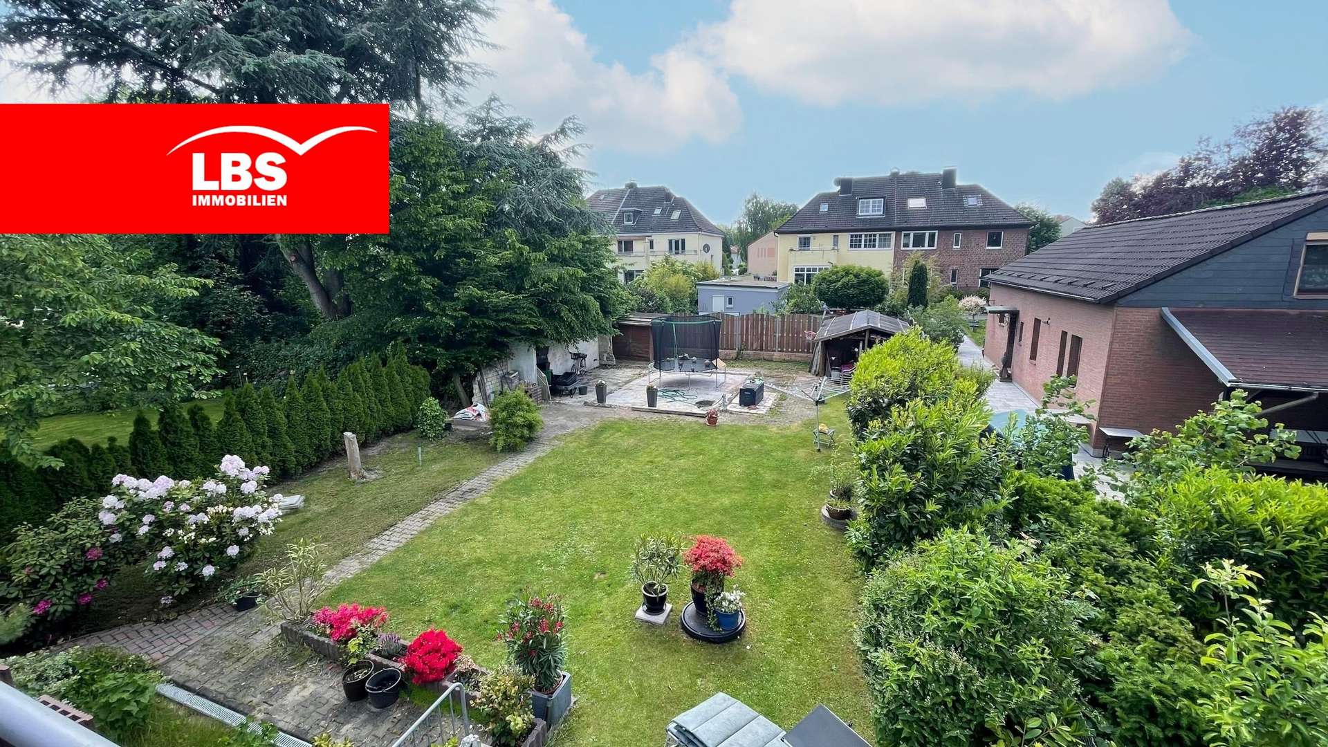Garten - Doppelhaushälfte in 40468 Düsseldorf mit 260m² kaufen