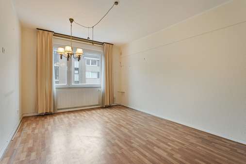 Wohnzimmer Ist Zustand - Etagenwohnung in 40229 Düsseldorf mit 60m² kaufen