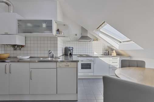 Küche Küche - Dachgeschosswohnung in 40235 Düsseldorf mit 105m² kaufen