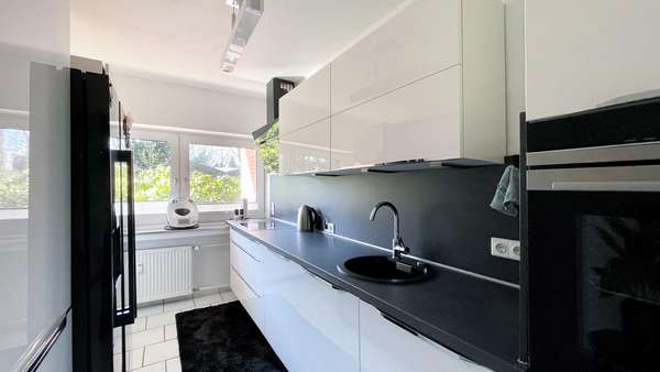 Küche - Erdgeschosswohnung in 40593 Düsseldorf mit 86m² kaufen