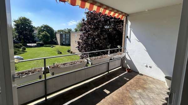 Loggia Loggia - Etagenwohnung in 40470 Düsseldorf mit 108m² kaufen