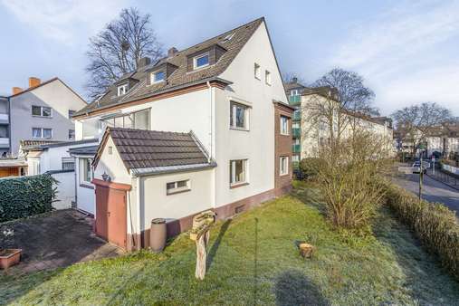 Gartenblick - Doppelhaushälfte in 40589 Düsseldorf mit 124m² günstig kaufen