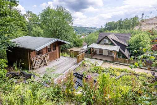 Grundstück mit Gartenhaus und Fernblick - Mehrfamilienhaus in 58515 Lüdenscheid mit 340m² kaufen