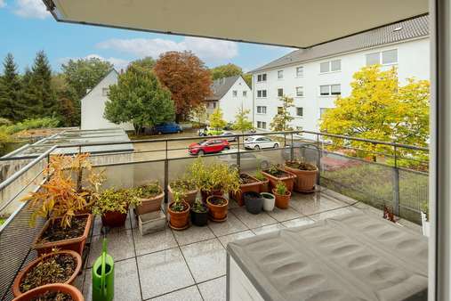 große Loggia/Terrasse - Erdgeschosswohnung in 58511 Lüdenscheid mit 80m² kaufen