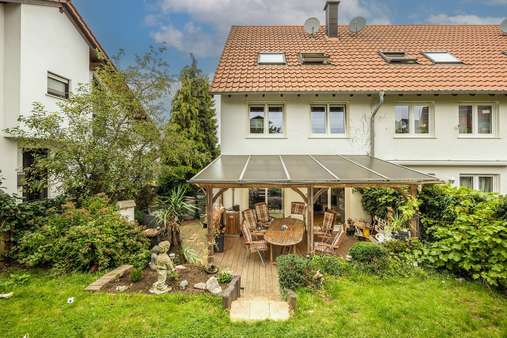 Außenansicht, Gartenseite - Reihenendhaus in 58511 Lüdenscheid mit 123m² kaufen