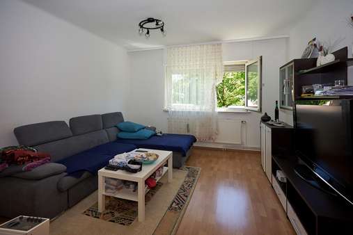 Wohnzimmer EG - Reiheneckhaus in 58509 Lüdenscheid mit 128m² kaufen