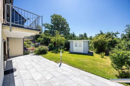 Terrasse, Gartenhaus, Balkon - Doppelhaushälfte in 58553 Halver mit 153m² kaufen
