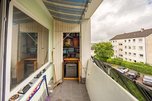 Süd-Balkon mit Abstellraum Süd-Balkon mit Abstellraum - Etagenwohnung in 58636 Iserlohn mit 61m² kaufen
