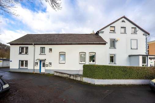 Seitenflügel mit sep. Eingang - Mehrfamilienhaus in 58089 Hagen mit 446m² kaufen