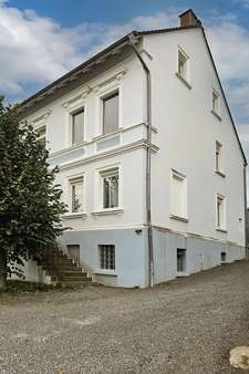 Aussenansicht, Straßenseite Aussenansicht, Straßenseite - Zweifamilienhaus in 58553 Halver mit 221m² kaufen