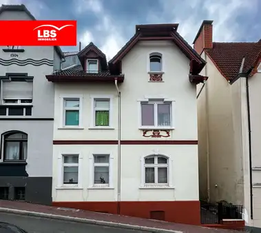 Zentrumsnah in Lüdenscheid und trotzdem ruhig: 1-/2-Familienhaus