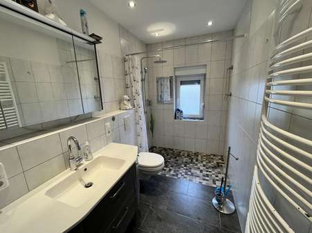 Badezimmer EG - Einfamilienhaus in 33165 Lichtenau mit 156m² kaufen