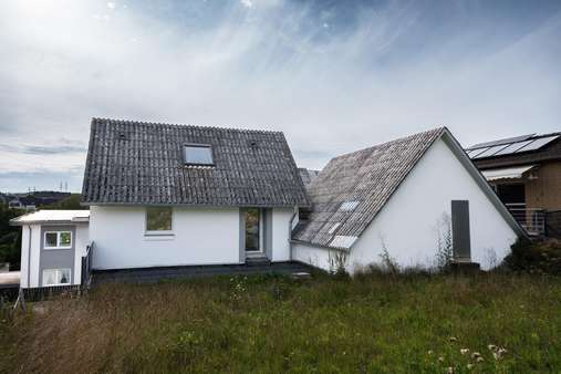 Haus Rückansicht Haus Rückansicht - Einfamilienhaus in 33142 Büren mit 188m² kaufen
