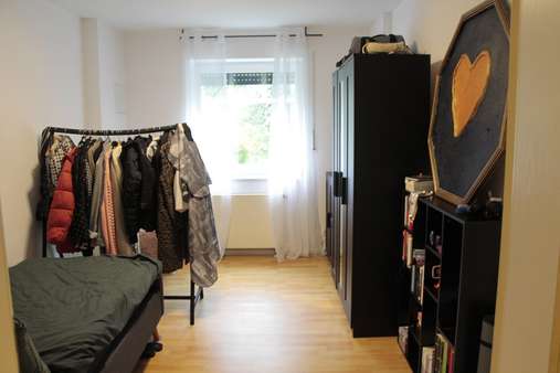 Schlafzimmer - Souterrain-Wohnung in 33100 Paderborn mit 36m² kaufen