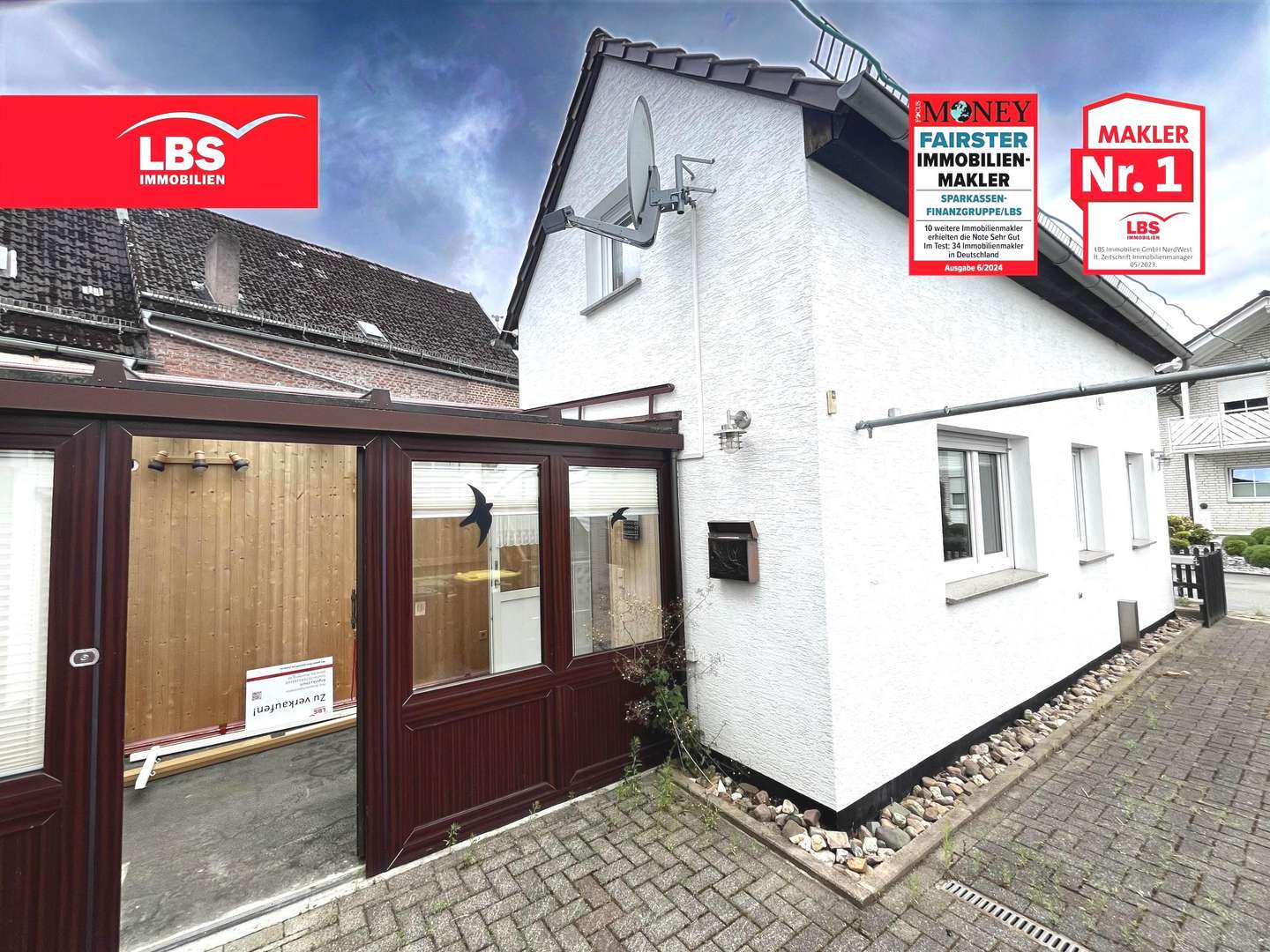 Vorderes Haus mit Eingang Vorderes Haus mit Eingang - Einfamilienhaus in 37671 Höxter mit 130m² kaufen