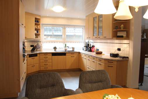 Küche / Esszimmer - Doppelhaushälfte in 33178 Borchen mit 120m² kaufen