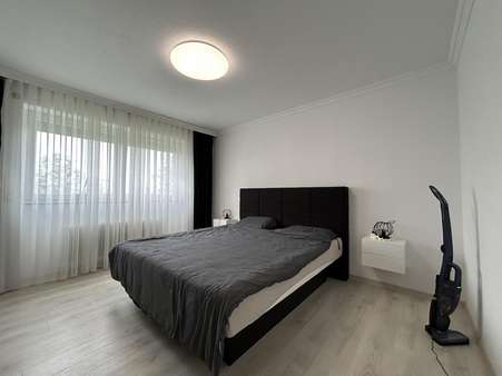 Schlafzimmer - Etagenwohnung in 58540 Meinerzhagen mit 88m² kaufen