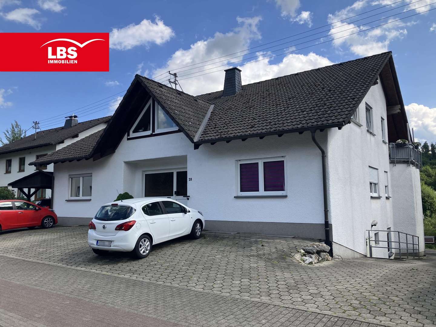 Vorderseite - Mehrfamilienhaus in 57368 Lennestadt mit 418m² kaufen
