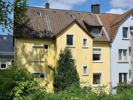 +++ MEHRFAMILIENHAUS IN ZENTRALER LAGE VON LÜDENSCHEID +++
