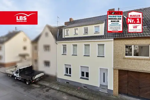 Modernisiertes 3-Familienhaus in Troisdorf Oberlar