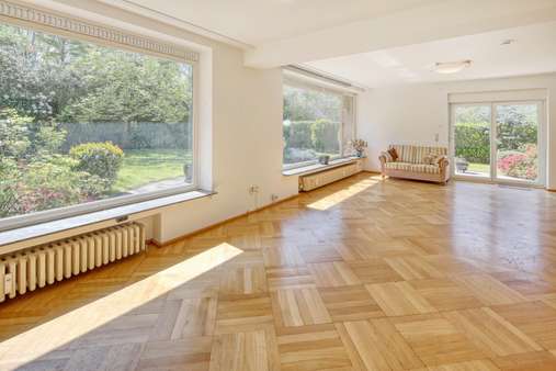 Wohnzimmer Erdgeschoß - Mehrfamilienhaus in 50767 Köln mit 414m² als Kapitalanlage kaufen