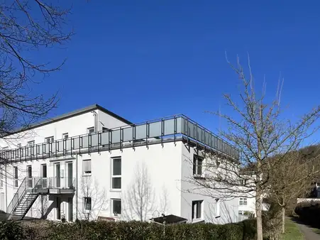 Luxuriöse Penthouse-Wohnung in Wetter mit atemberaubender Dachterrasse