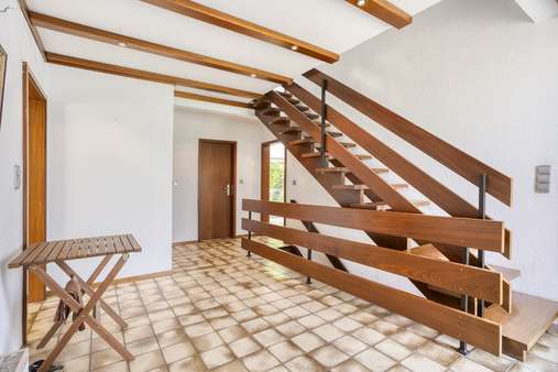 Flur - Einfamilienhaus in 58239 Schwerte mit 180m² kaufen