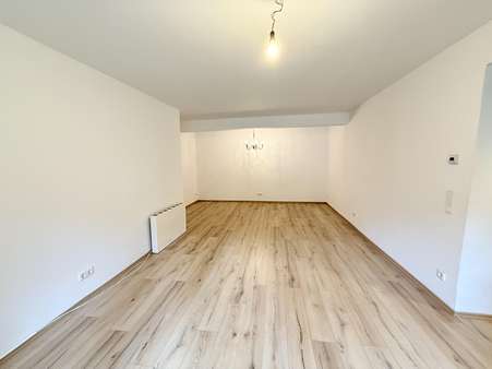 Wohn-Esszimmer - Erdgeschosswohnung in 58313 Herdecke mit 117m² kaufen