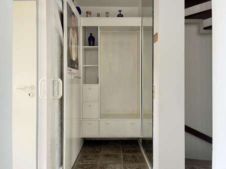 Garderobe Garderobe - Reihenmittelhaus in 44229 Dortmund mit 153m² kaufen