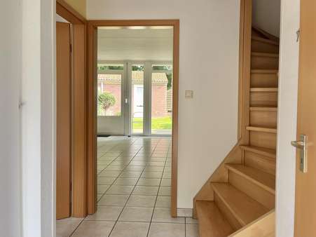 Eingangsbereich - Reihenmittelhaus in 44319 Dortmund mit 117m² kaufen