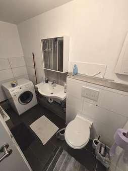 WC - Erdgeschosswohnung in 50354 Hürth mit 105m² kaufen