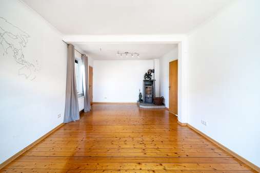 Vorderhaus Wohnzimmer EG Vorderhaus Wohnzimmer EG - Einfamilienhaus in 33758 Schloß Holte-Stukenbrock mit 248m² kaufen