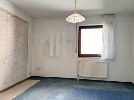Schlafzimmer 1 - Etagenwohnung in 32108 Bad Salzuflen mit 80m² kaufen