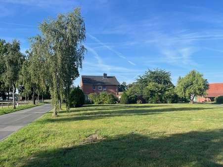 Rundgang Rundgang - Zweifamilienhaus in 33790 Halle mit 148m² kaufen